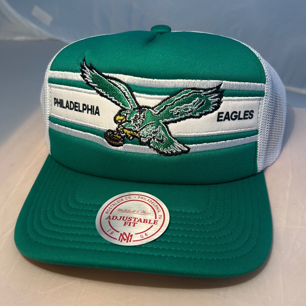 Mitchell & Ness NFL Philadelphia Eagles Snapback Trucker Cap NWT
